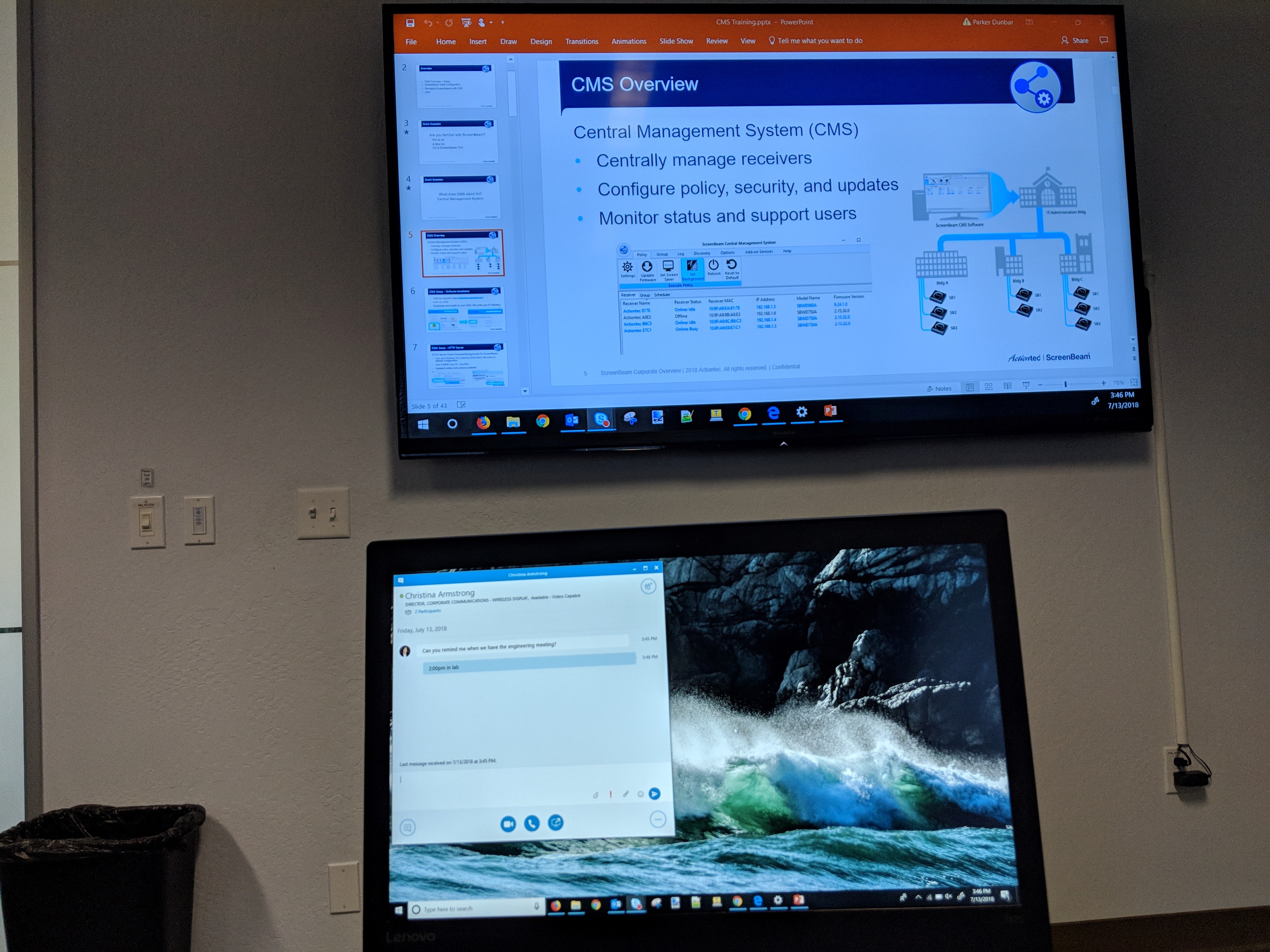 How to Extend Your Presentation with Wireless Display